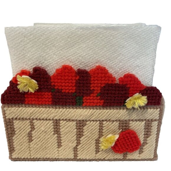 Vintage 60s Needlepoint Napkin Holder Strawberry Basket Cottagecore Handcrafted - Picture 5 of 12